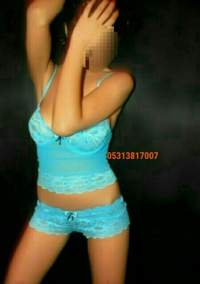 Erdemli Escort - Size Odaklanan Seksi Kız