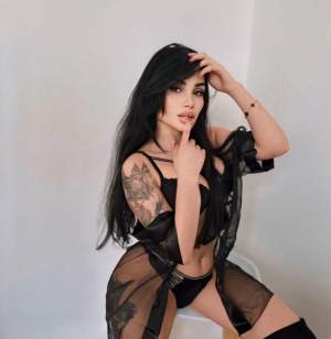 Deli bakışları olan escort Rüya