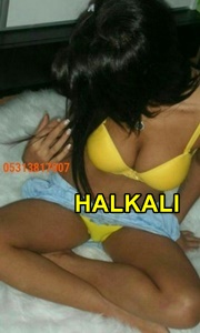 Erdemli Escort - Size Odaklanan Seksi Kız