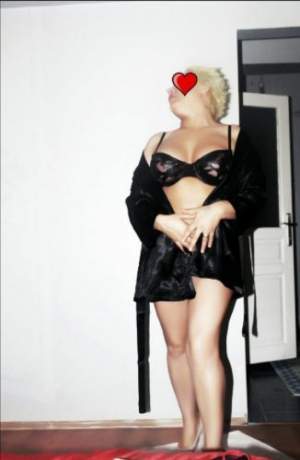 Mersin Escort Bayan Numaraları: Muhteşem Bahar ile Ayrıcalığınızı Keşfedin